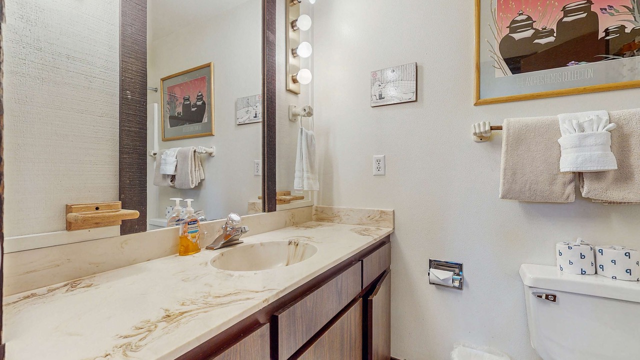 Photo of Bathroom in Tahoya Shores