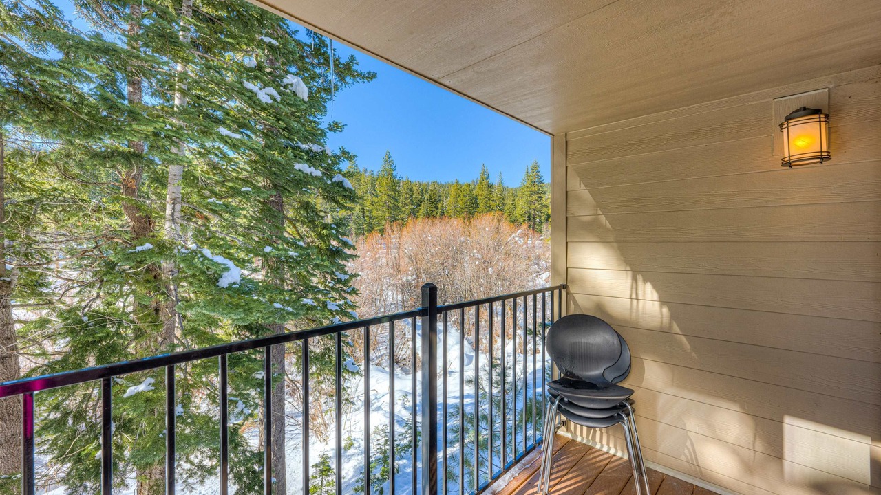 Photo of Outdoor in Carnelian Woods