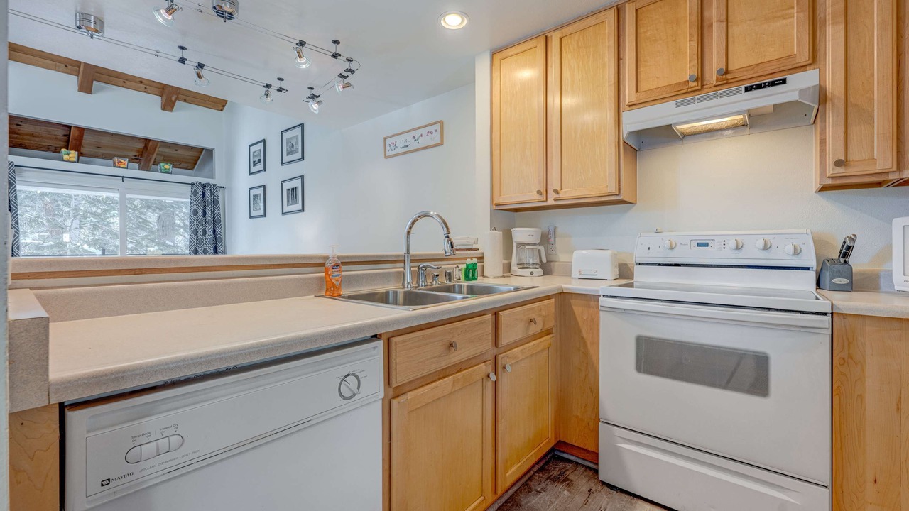 Photo of Kitchen in Carnelian Woods