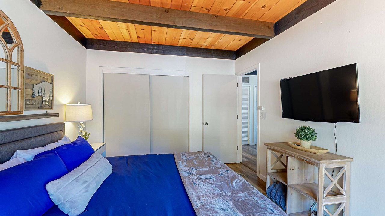 Photo of Bedroom in Kings Beach