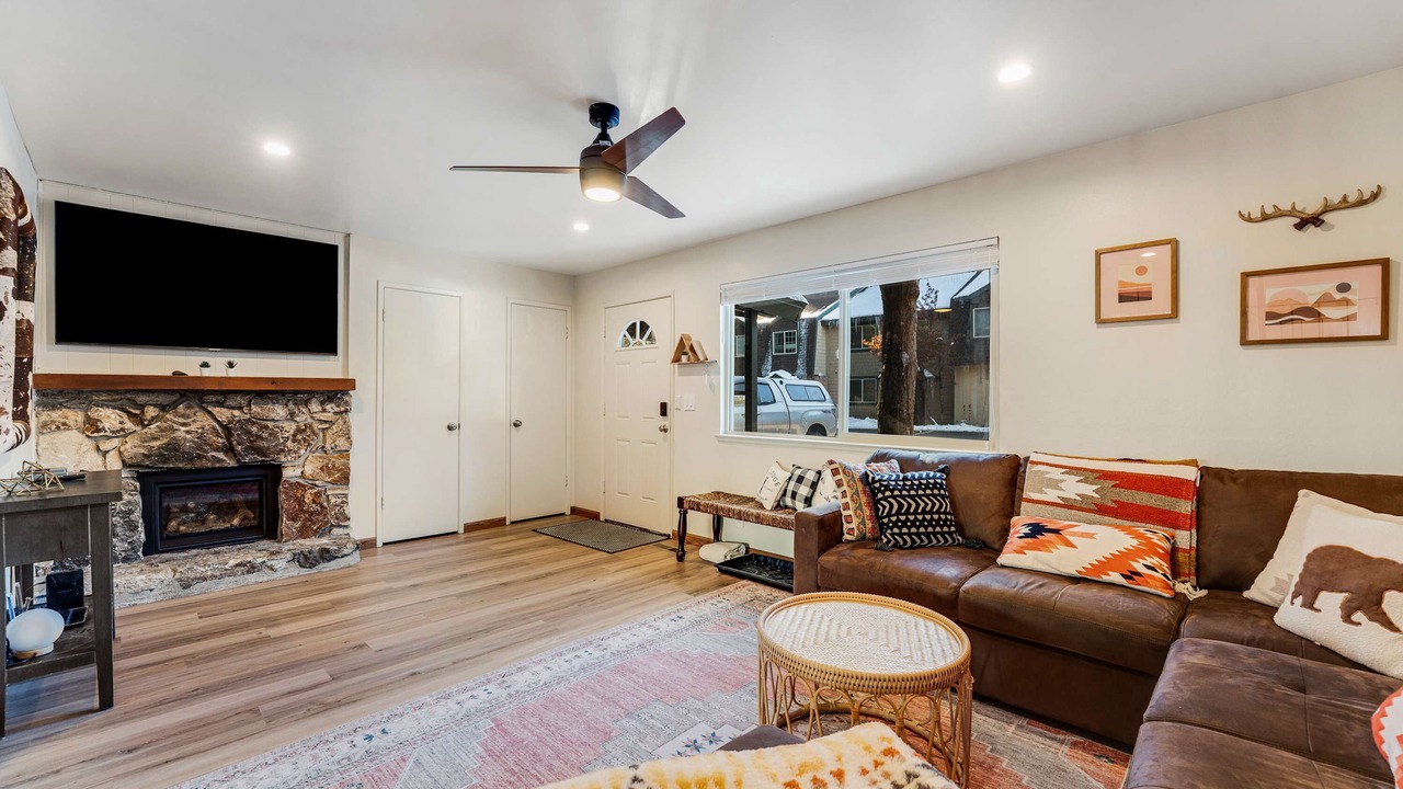 Photo of Livingroom in Lake Forest