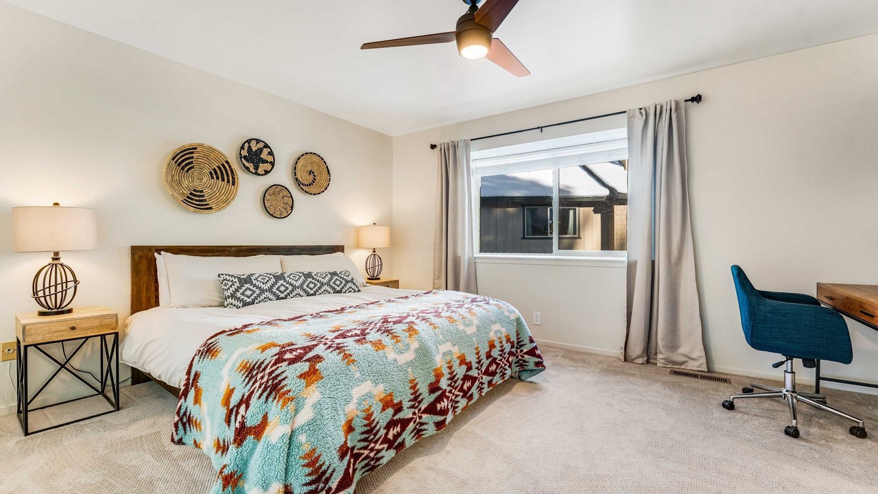 Photo of Bedroom in Lake Forest