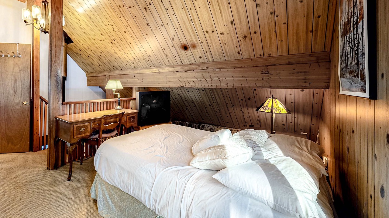 Photo of Bedroom in Truckee