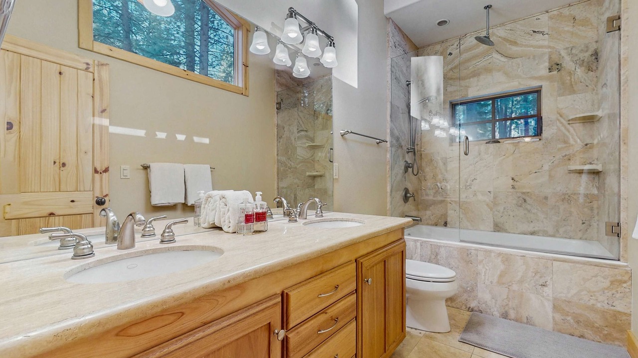 Photo of Bathroom in Sierra Tract