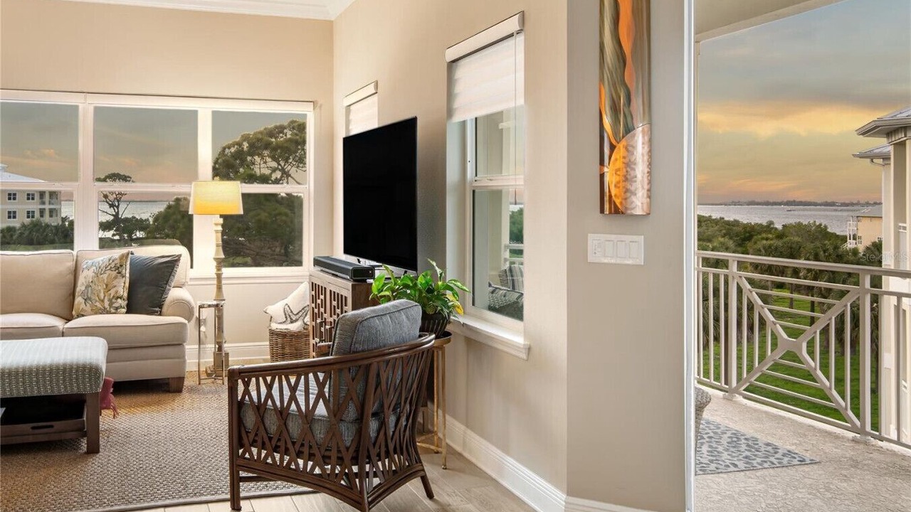 Photo of Livingroom in Whitney Beach