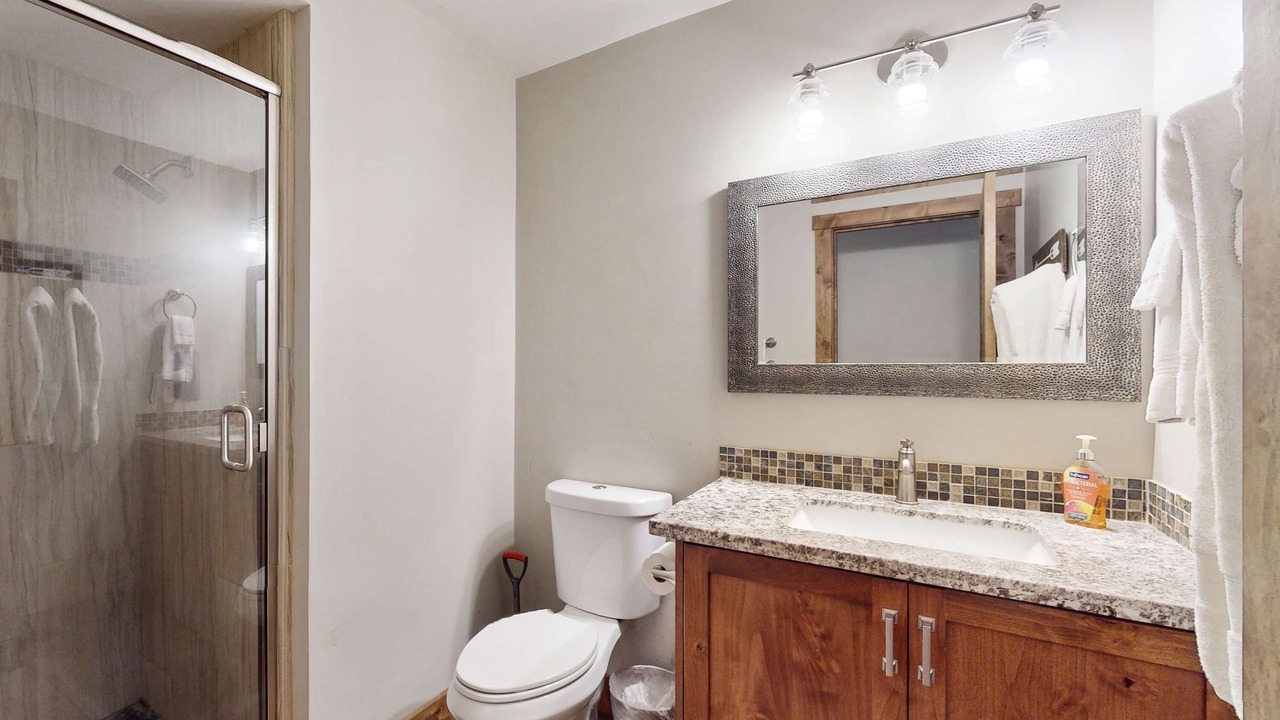 Photo of Bathroom in Tahoe Pines
