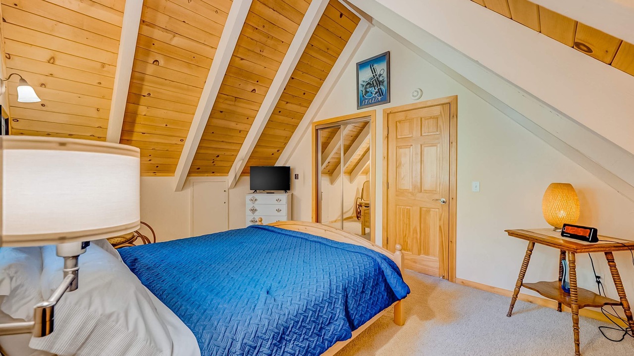 Photo of Bedroom in Tahoma