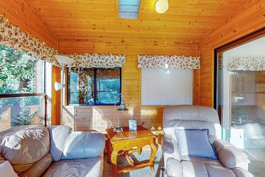 Photo of Livingroom in Brookings