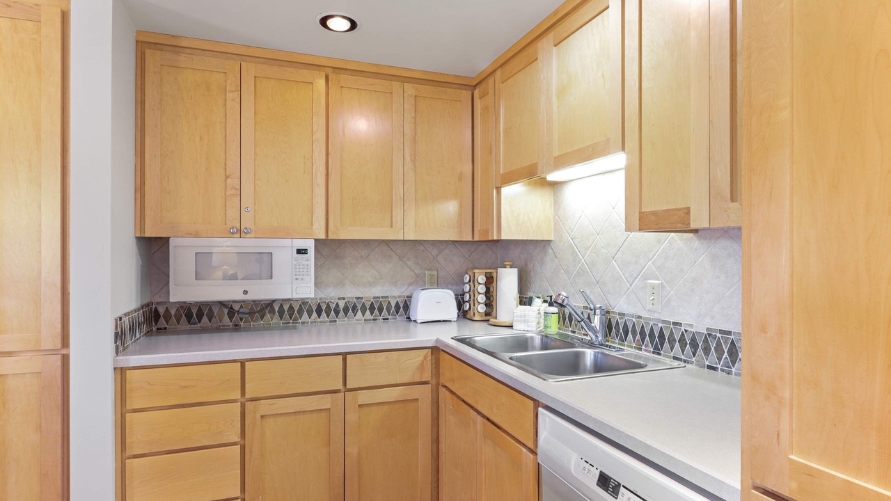 Photo of Kitchen in Overlook Park