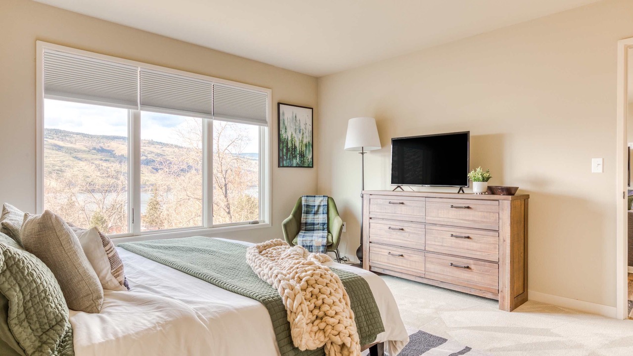 Photo of Bedroom in Mosier