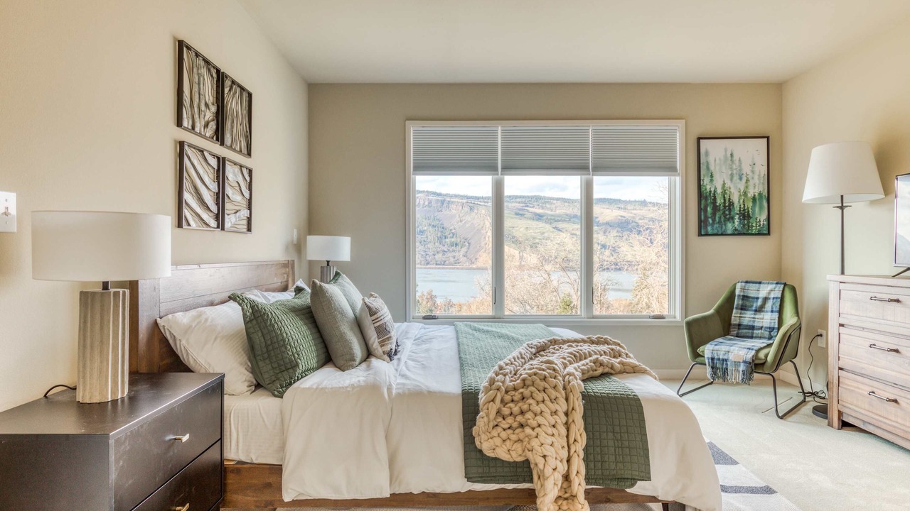 Photo of Bedroom in Mosier