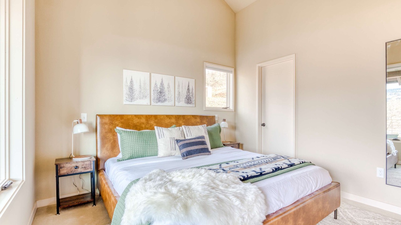 Photo of Bedroom in Mosier
