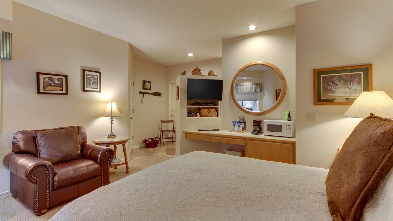Photo of Bedroom in Century West