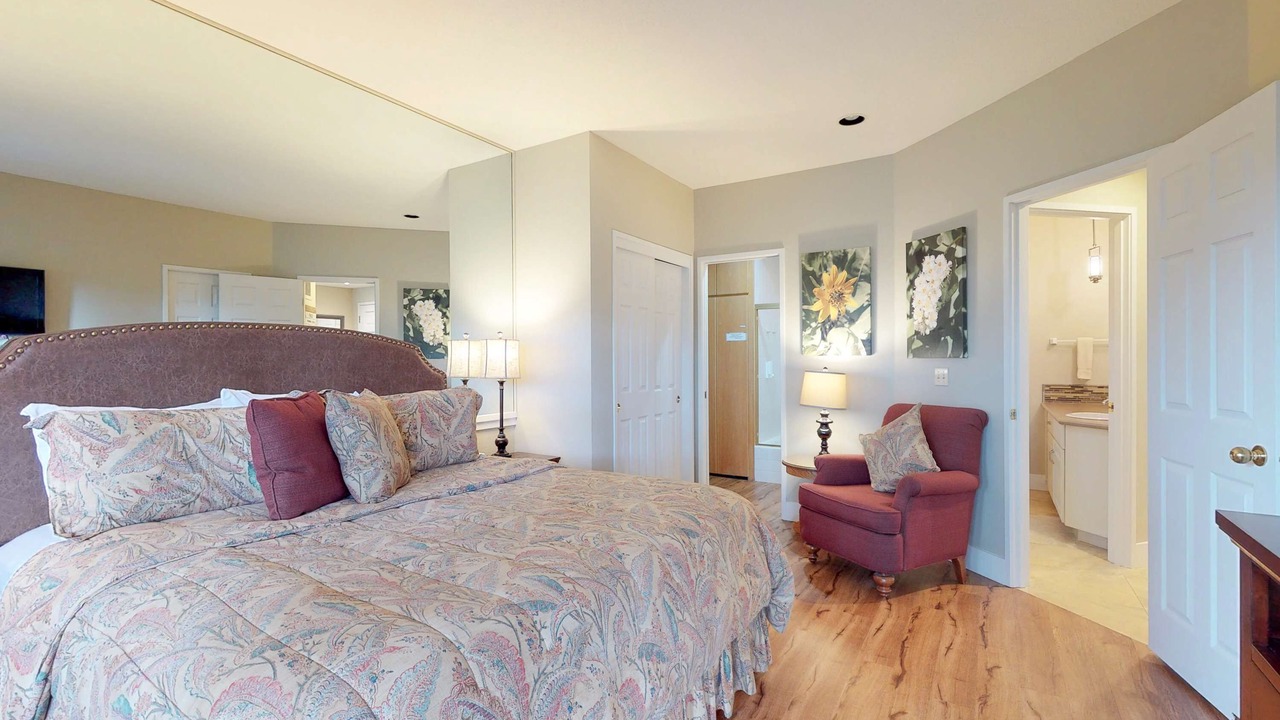 Photo of Bedroom in Century West