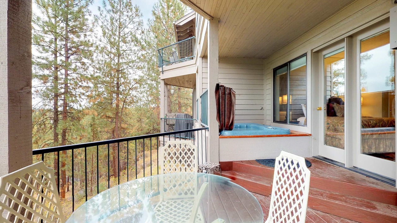 Photo of Patio Balcony in Century West