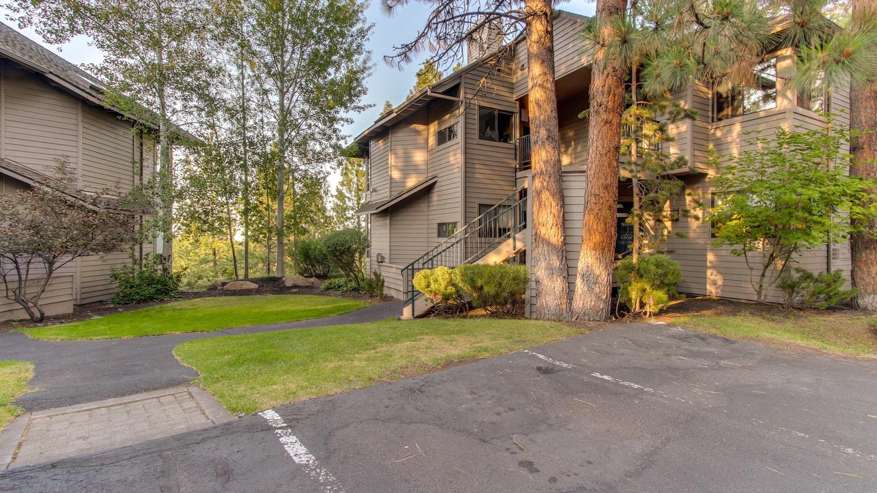 Photo of Outdoor in Century West