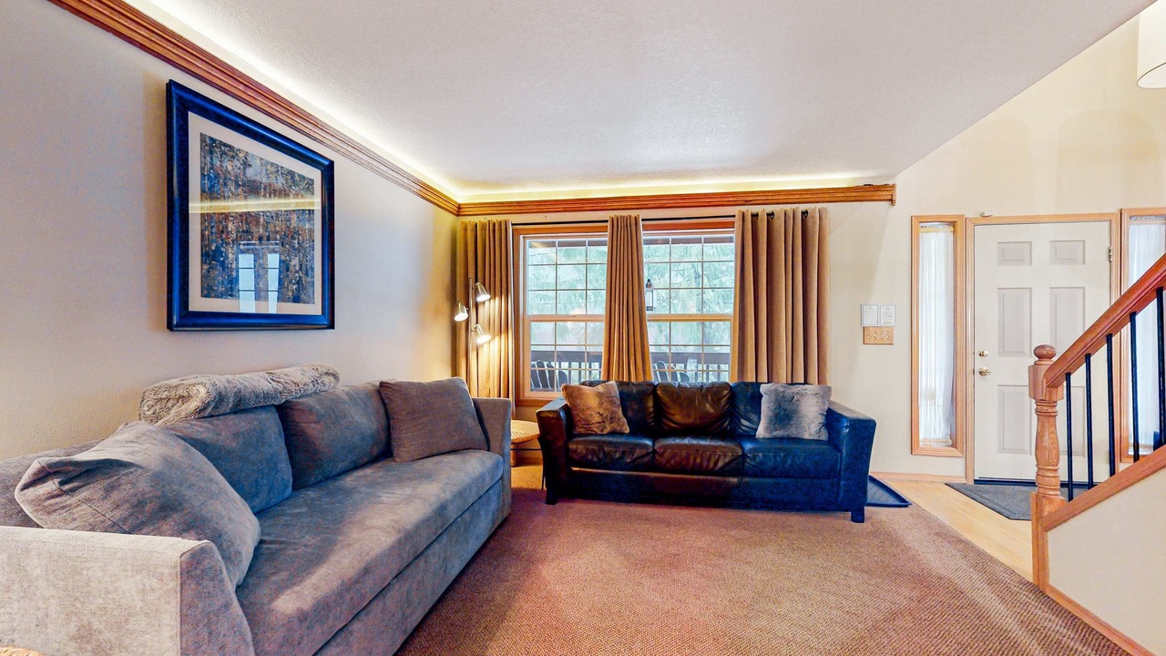 Photo of Livingroom in Mount Hood Village