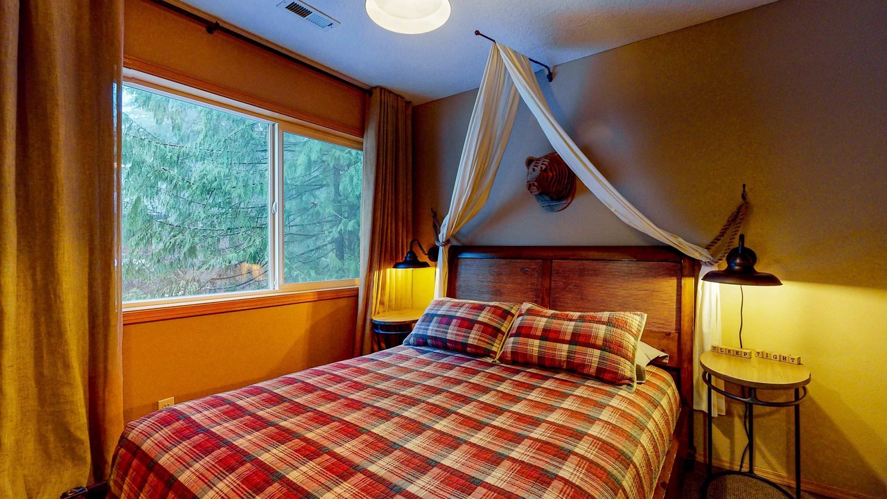 Photo of Bedroom in Mount Hood Village