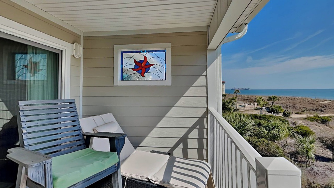 Photo of Patio Balcony in Tybee Island