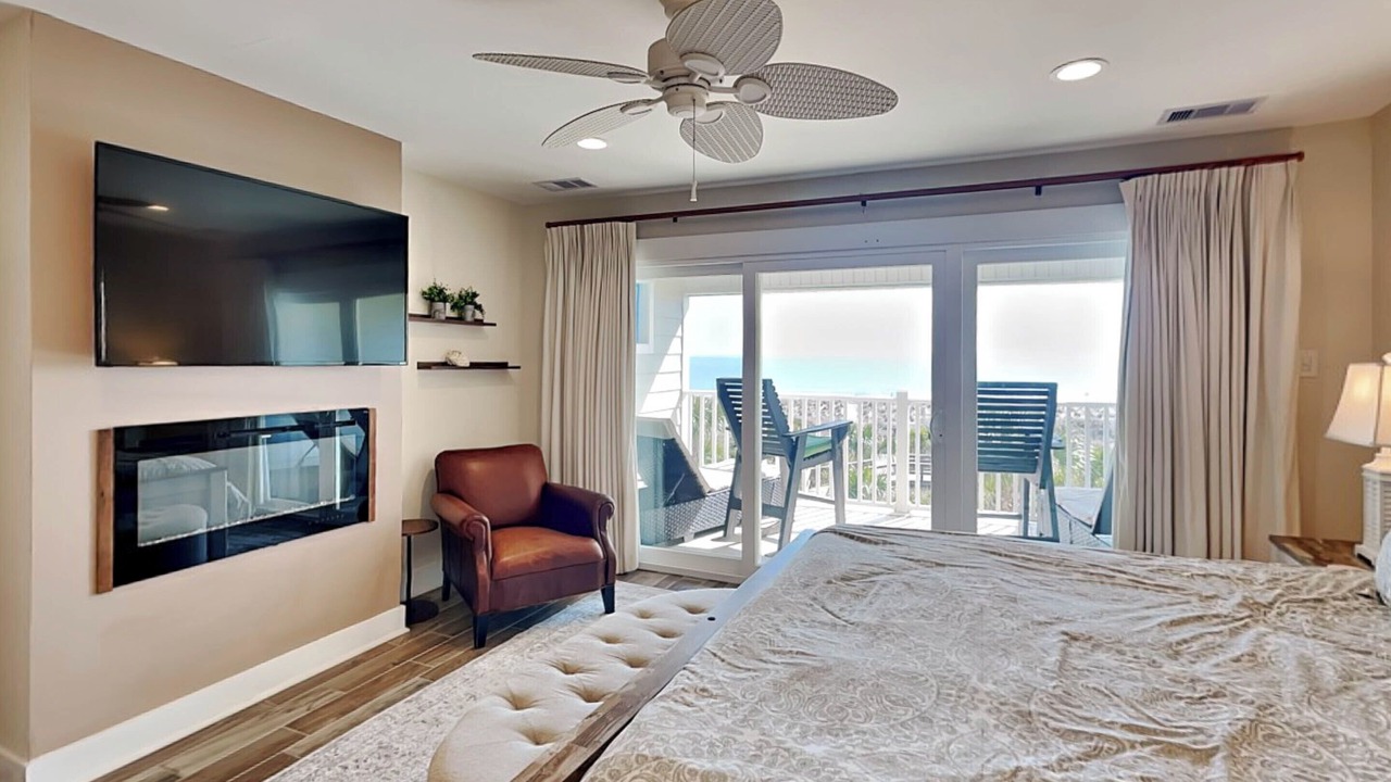 Photo of Livingroom in Tybee Island