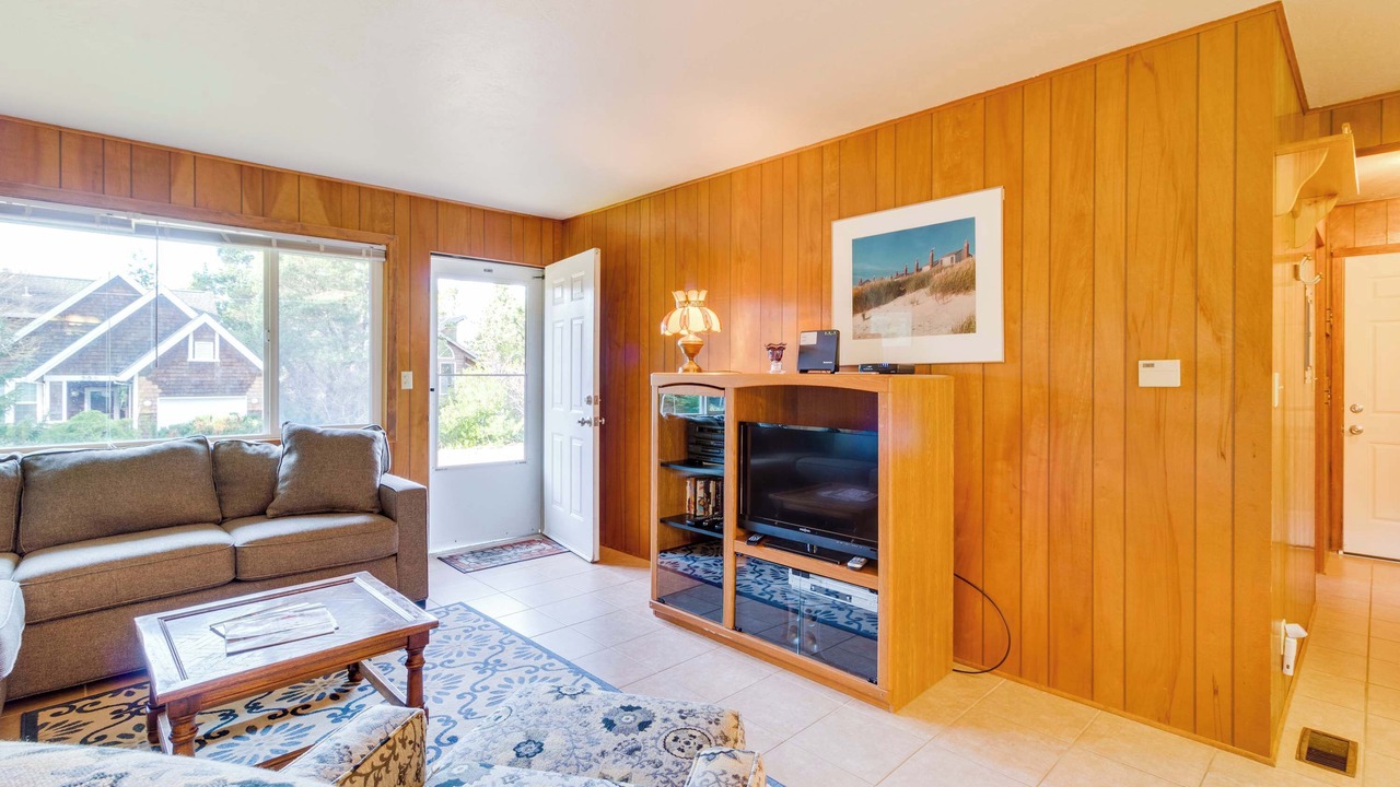 Photo of Livingroom in Manzanita