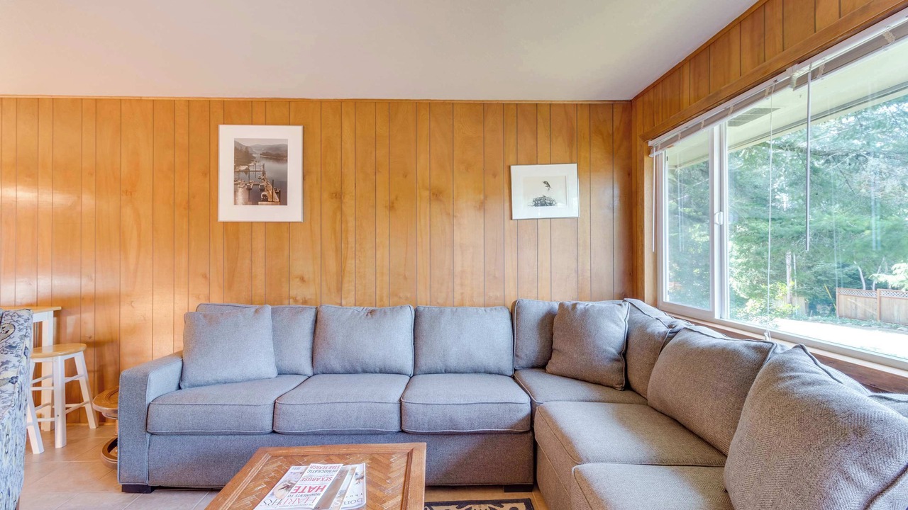 Photo of Livingroom in Manzanita