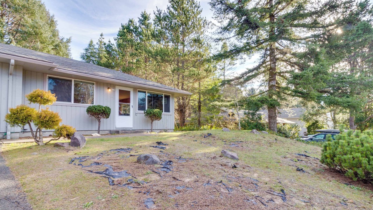 Photo of Outdoor in Manzanita