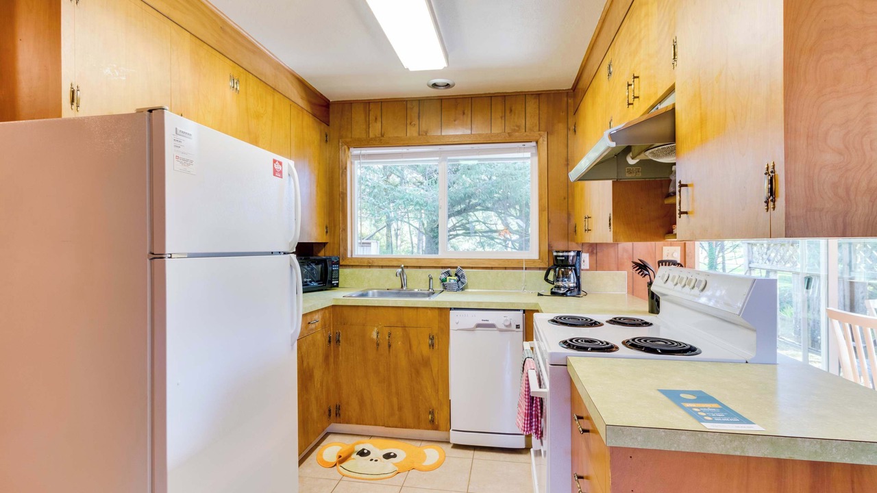 Photo of Kitchen in Manzanita