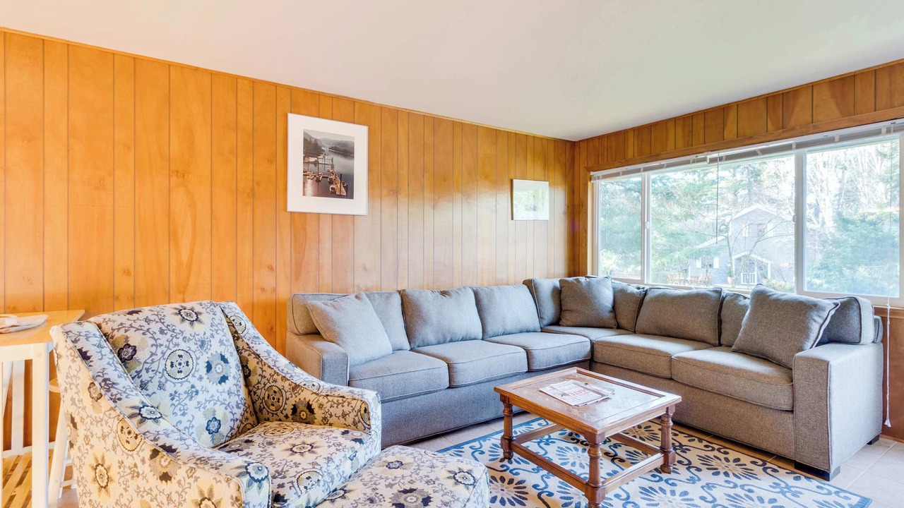 Photo of Livingroom in Manzanita