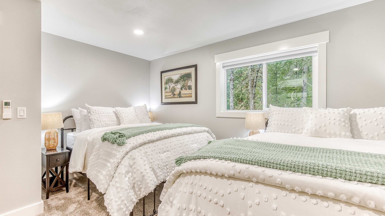 Photo of Bedroom in Welches
