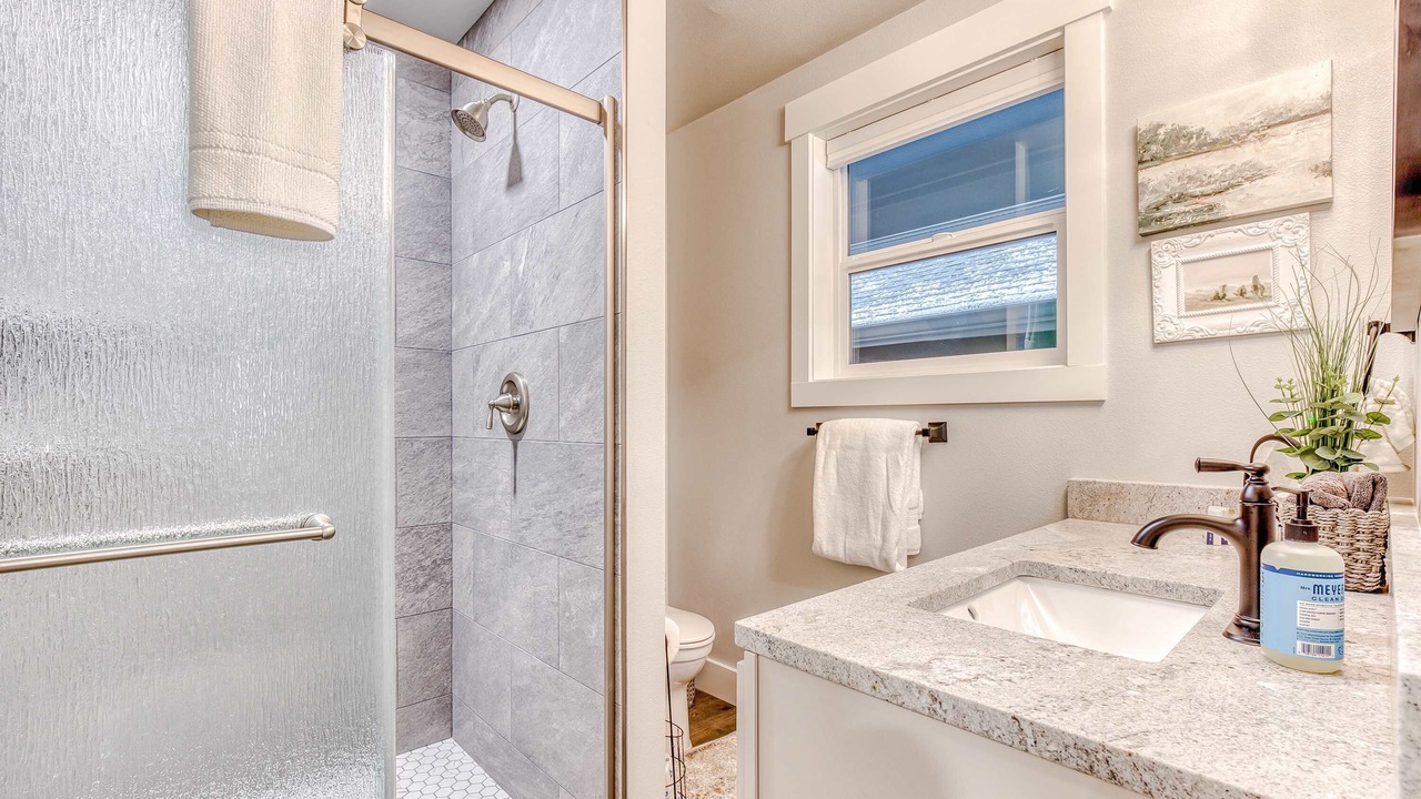 Photo of Bathroom in Welches