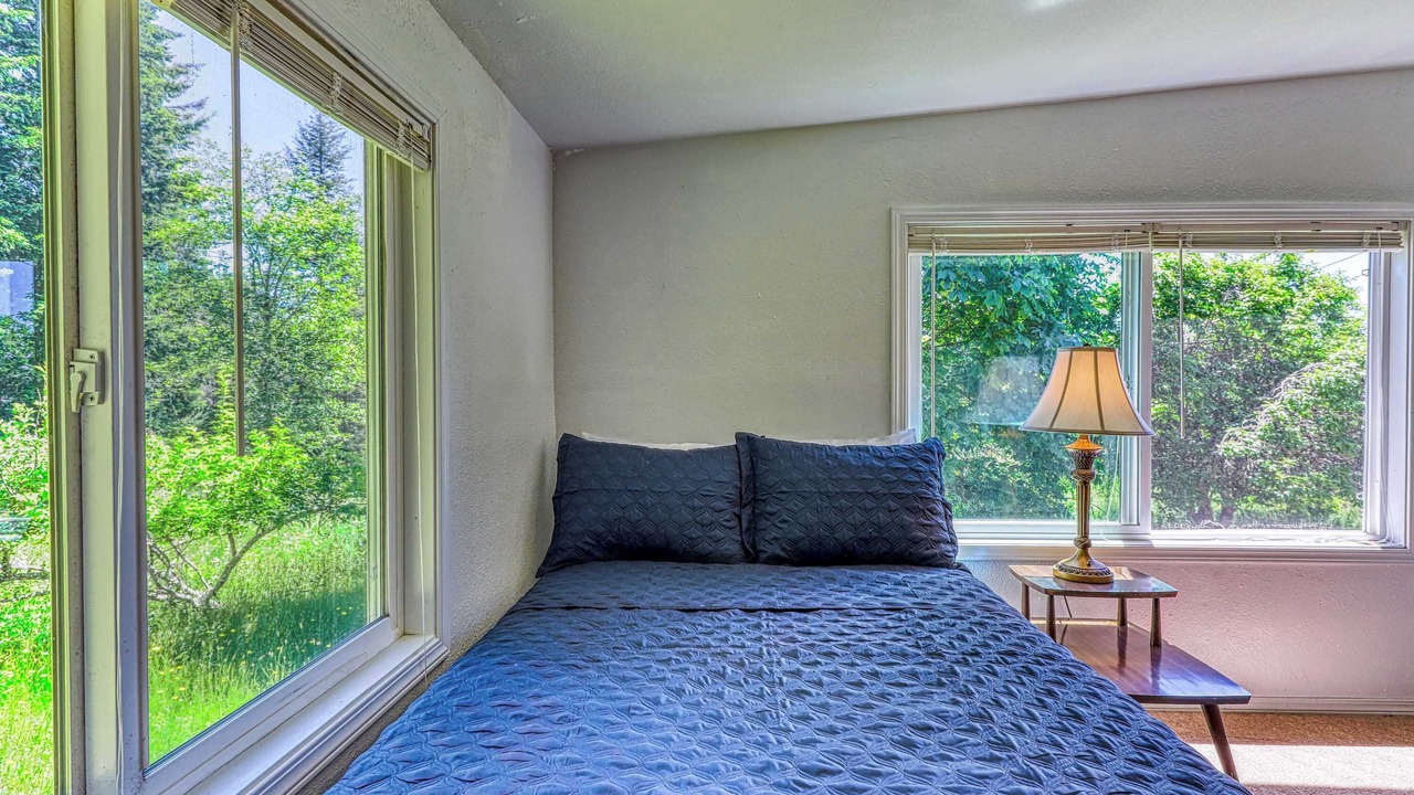 Photo of Bedroom in North Bend