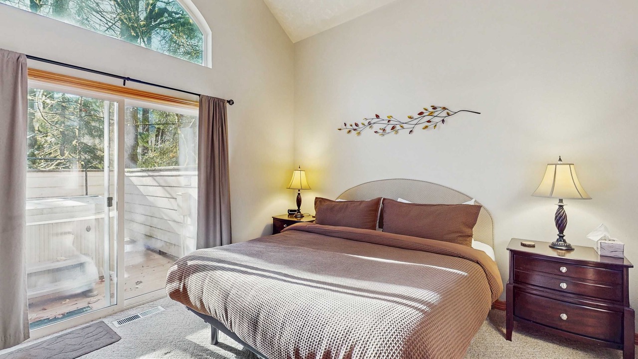 Photo of Bedroom in Welches
