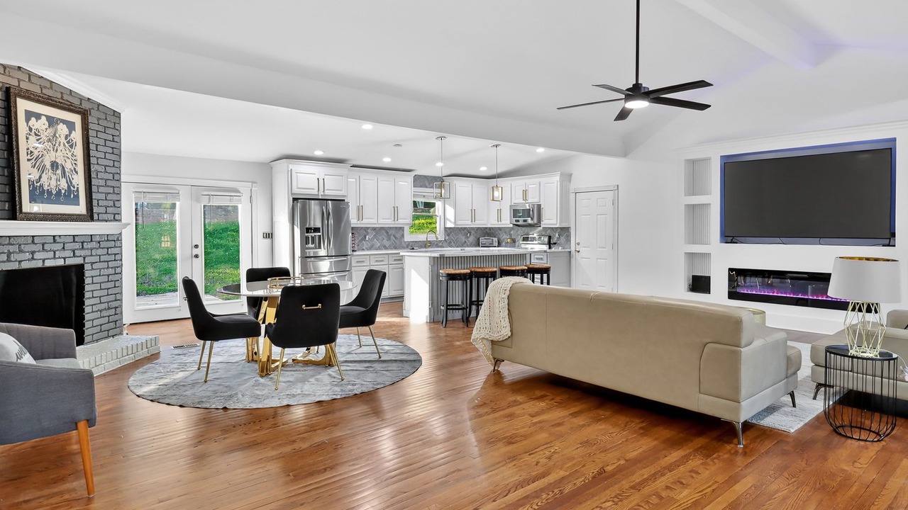 Photo of Livingroom in Briarcliff Heights