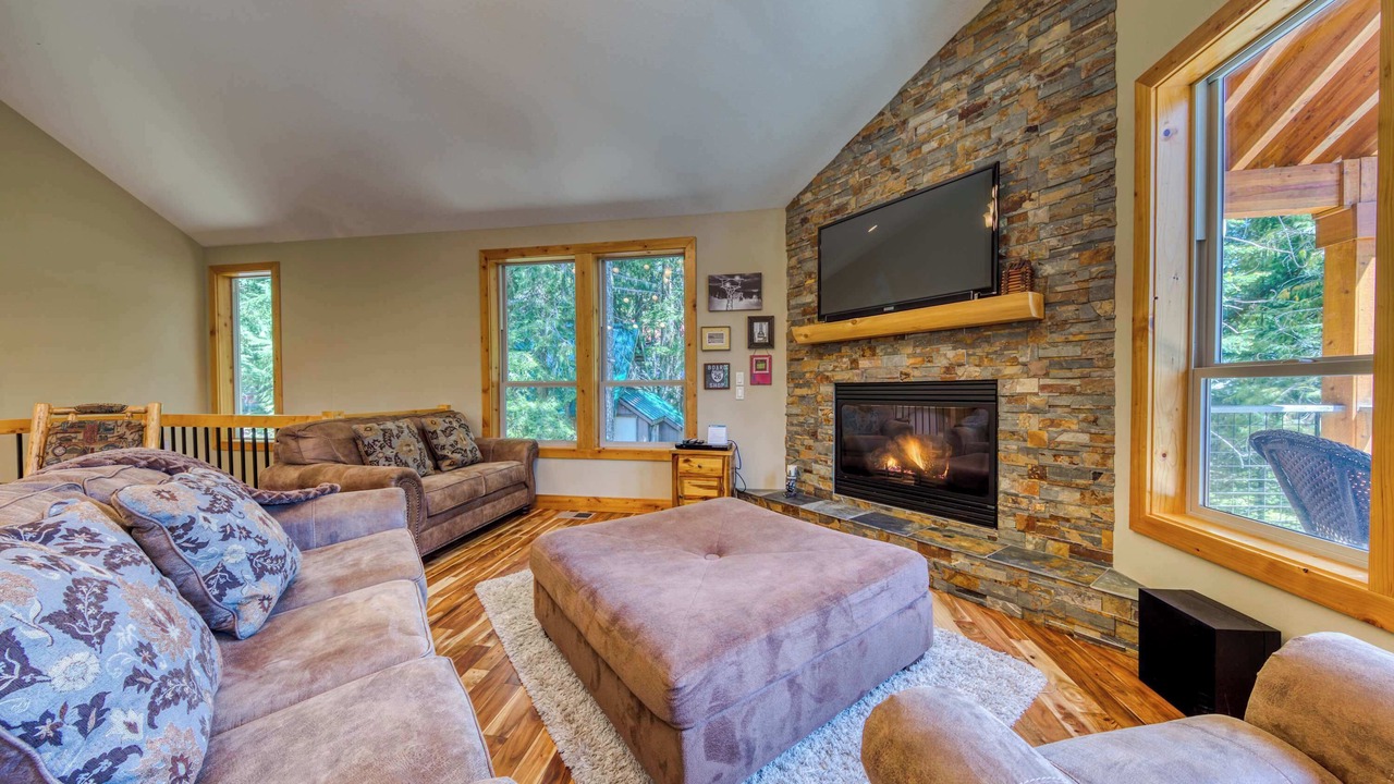 Photo of Livingroom in Government Camp