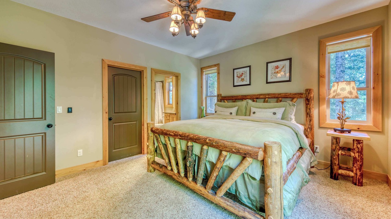 Photo of Bedroom in Government Camp