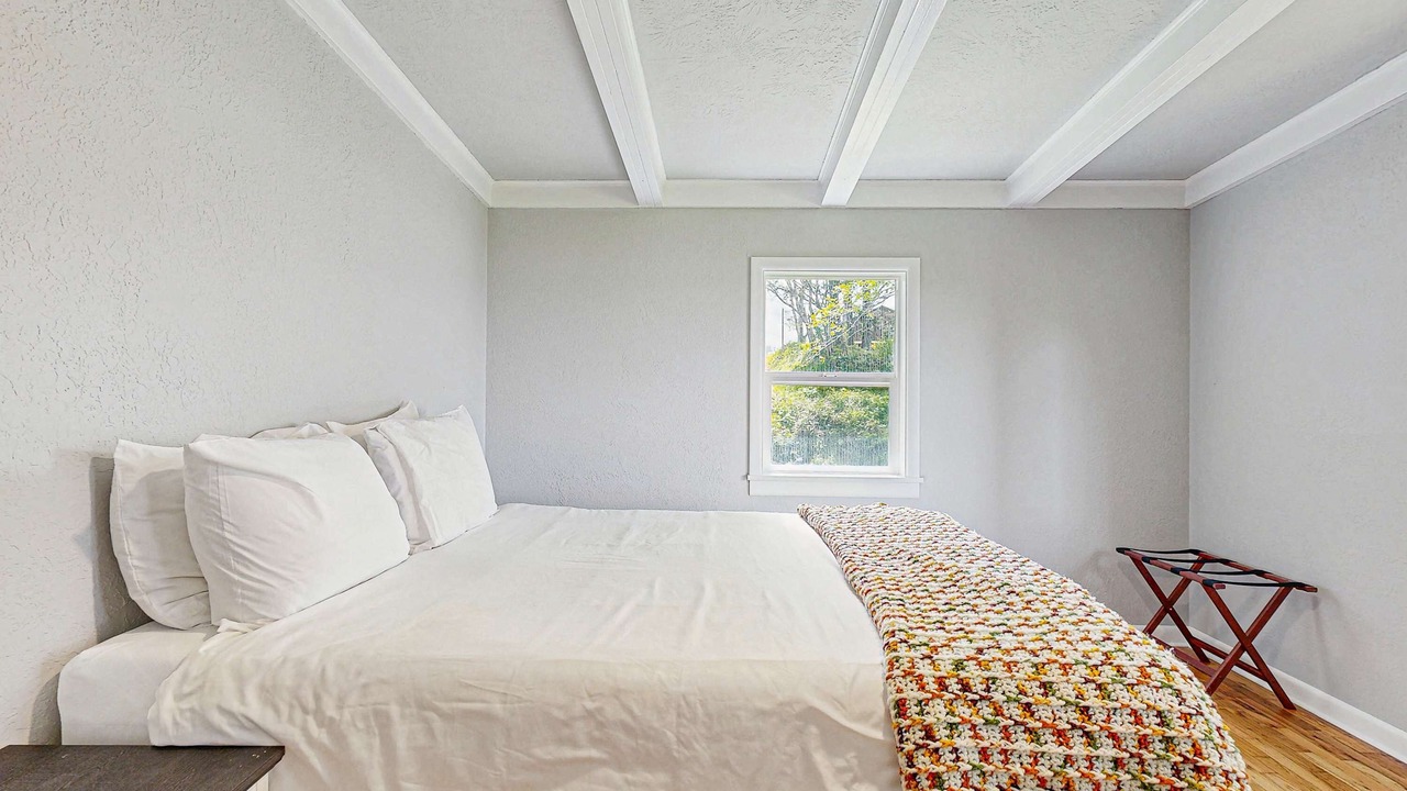 Photo of Bedroom in Neahkahnie Beach