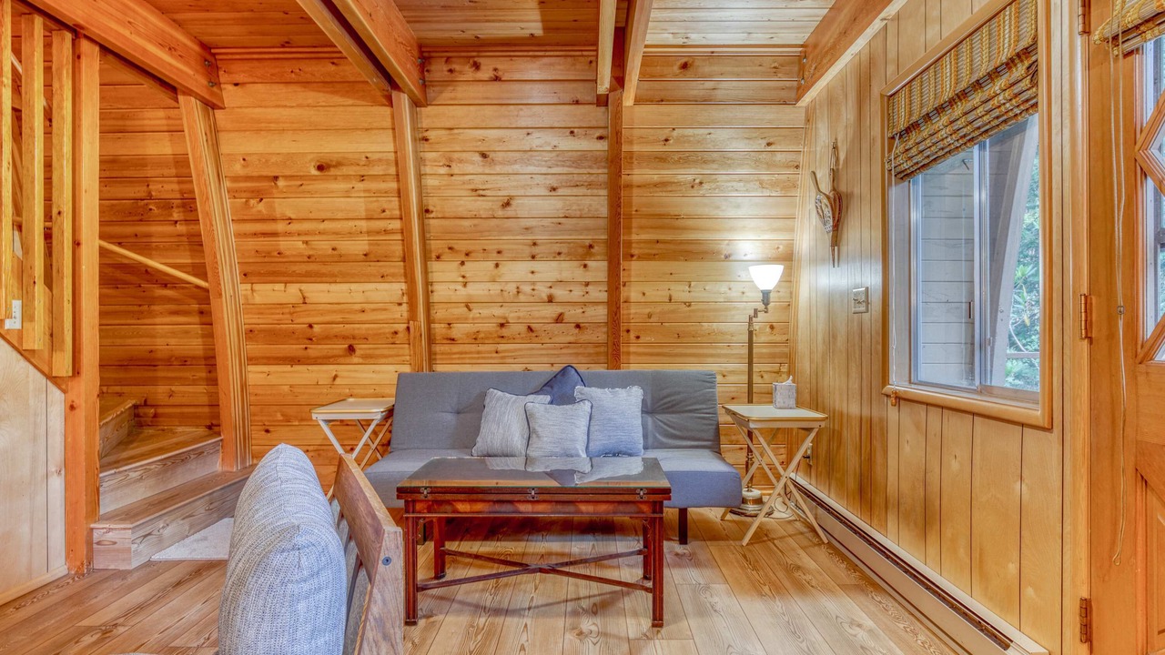 Photo of Livingroom in Government Camp