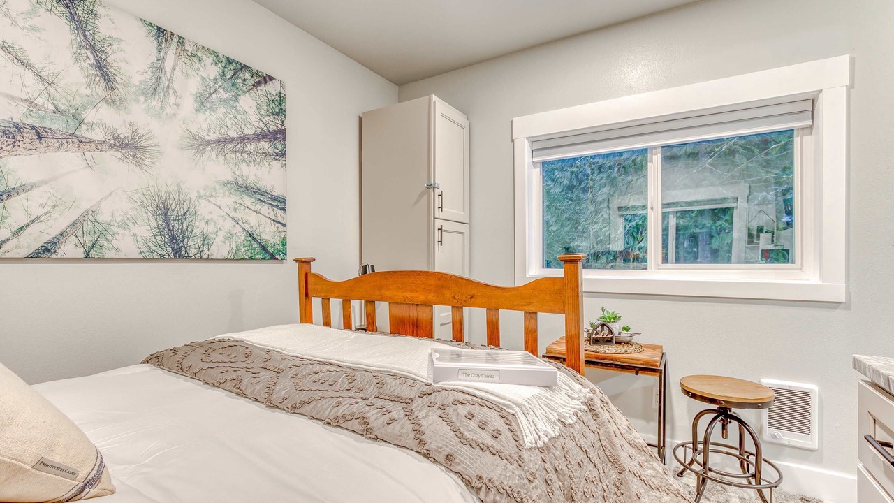 Photo of Bedroom in Welches
