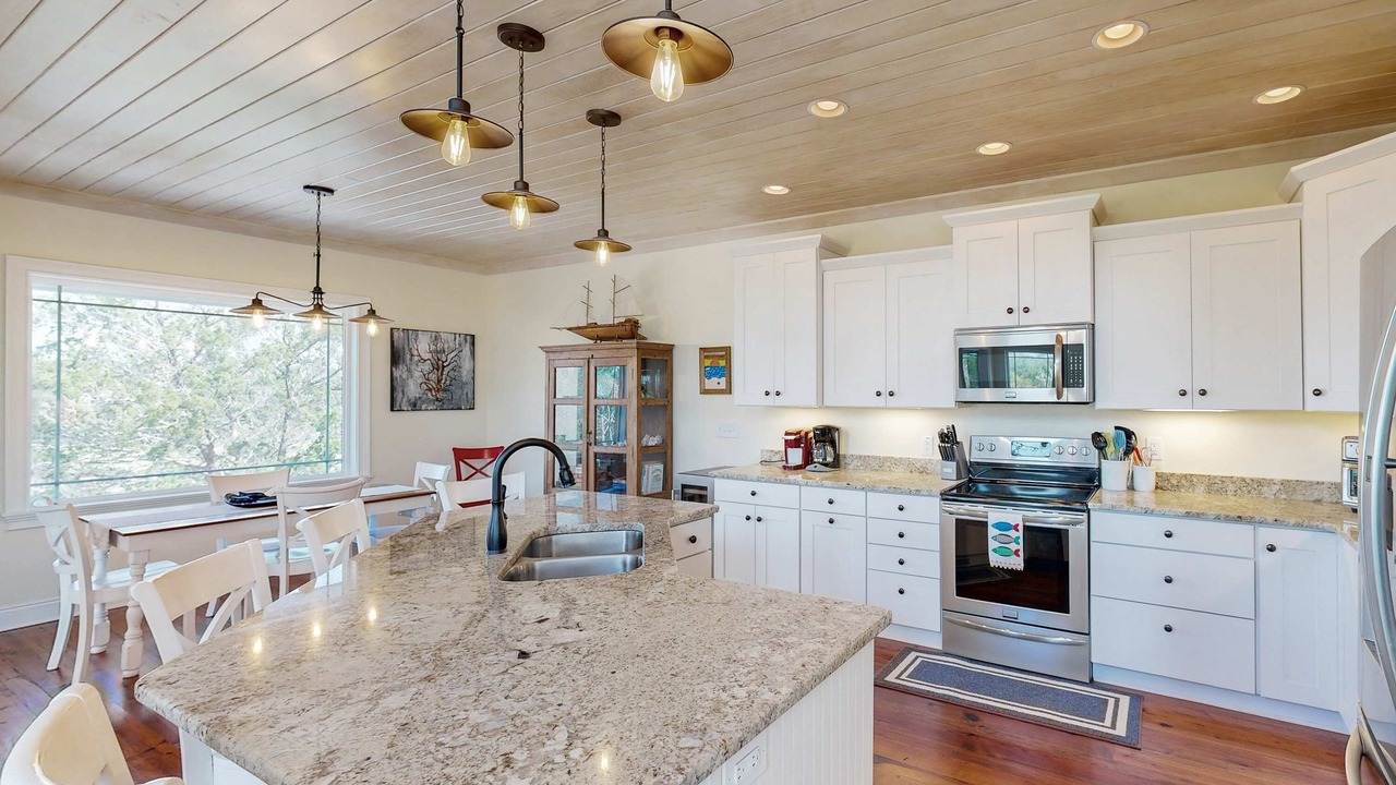 Photo of Kitchen in Edisto Island