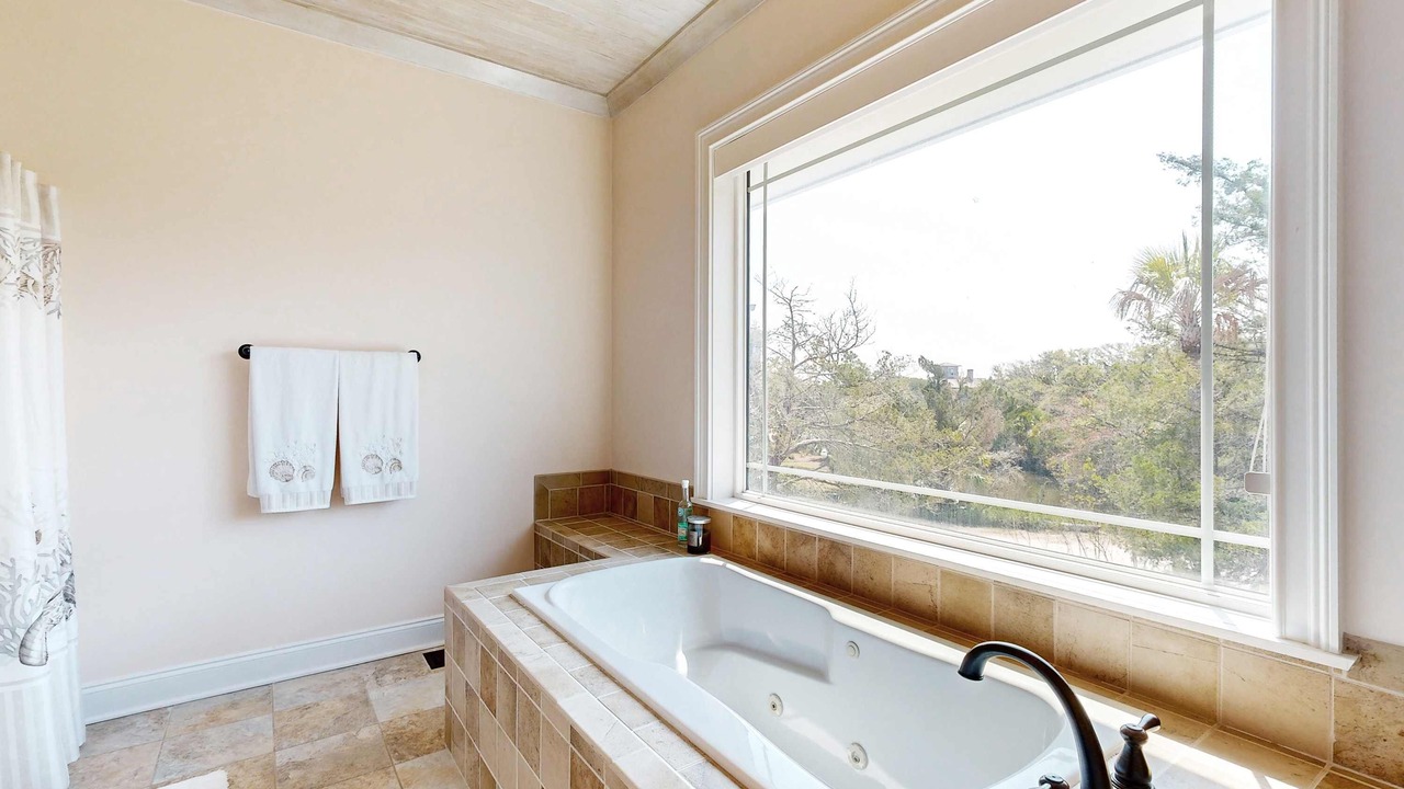 Photo of Bathroom in Edisto Island