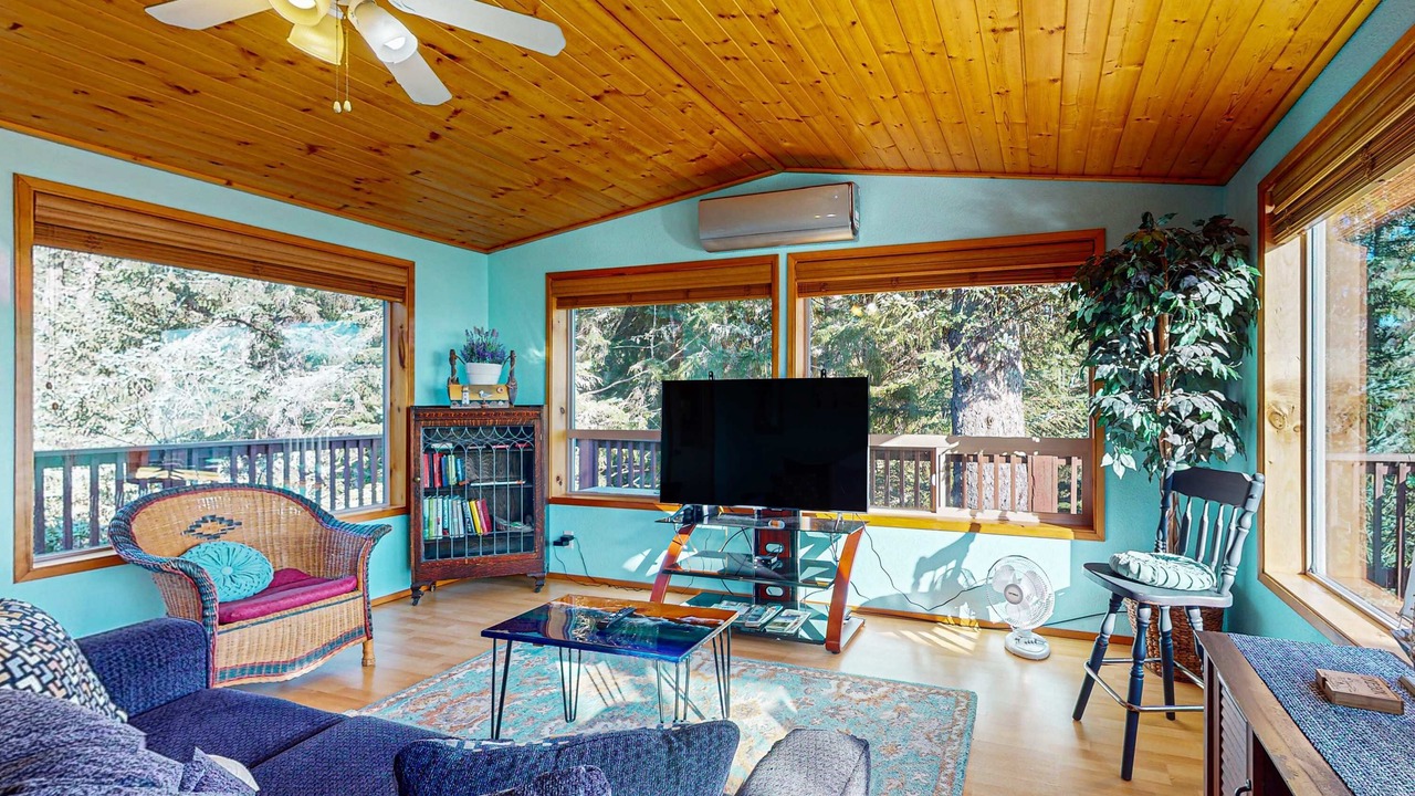 Photo of Livingroom in Brookings