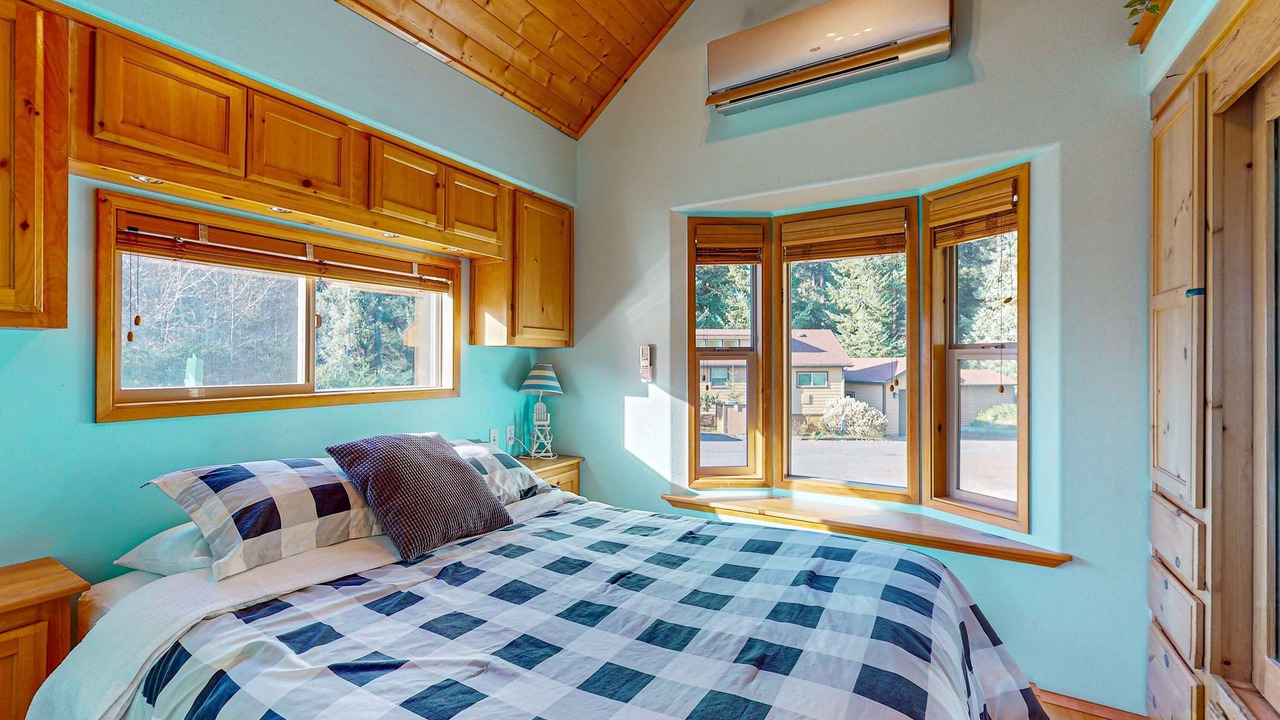 Photo of Bedroom in Brookings