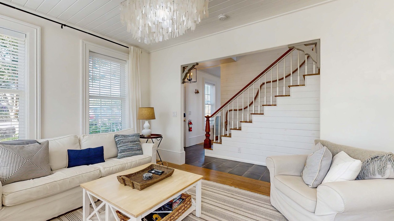 Photo of Livingroom in Agate Beach