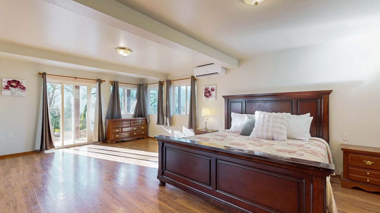 Photo of Bedroom in Stevenson