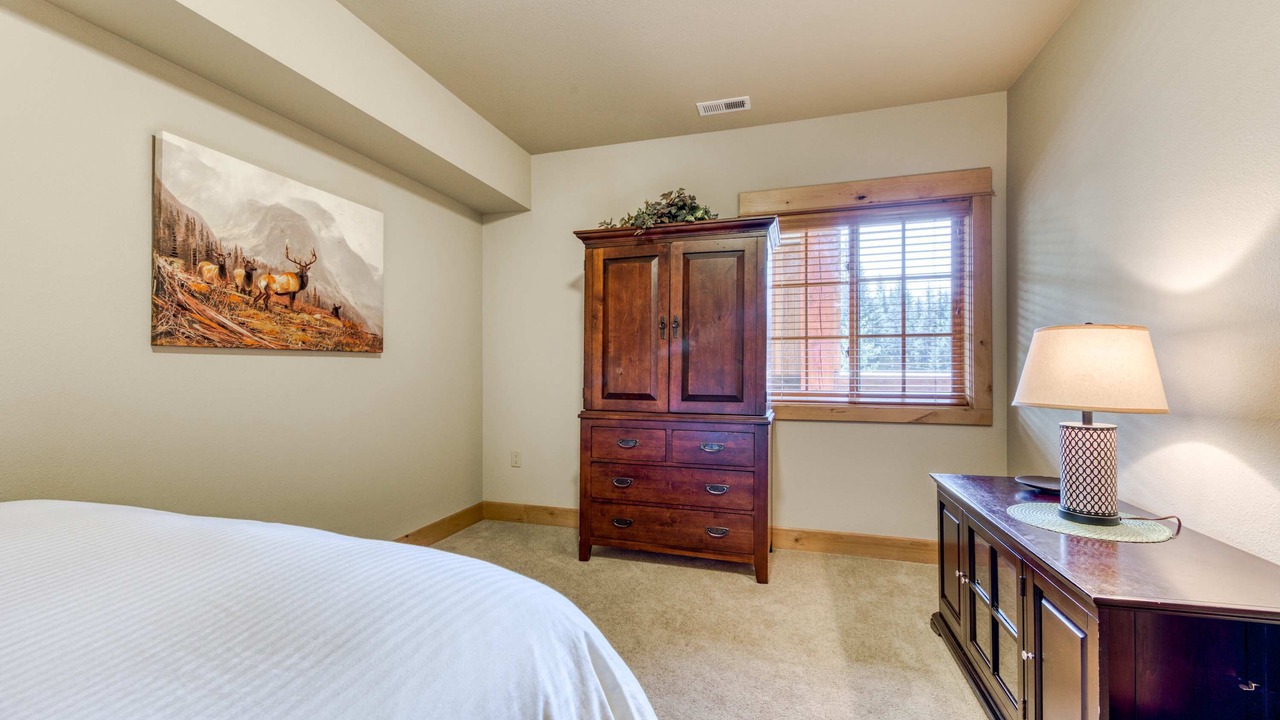 Photo of Bedroom in Government Camp