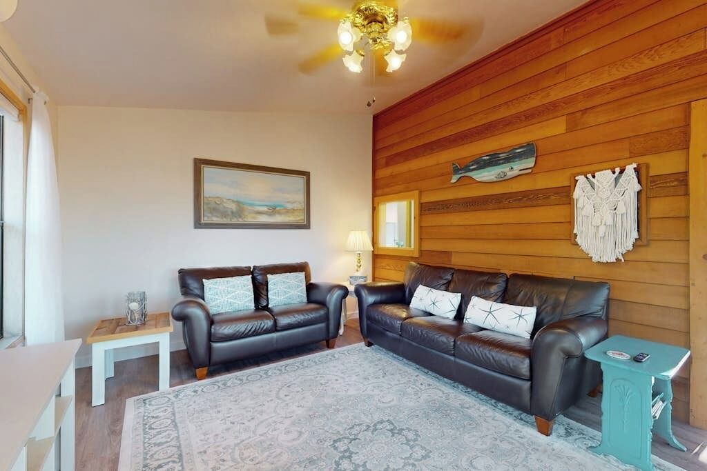 Photo of Livingroom in Brookings