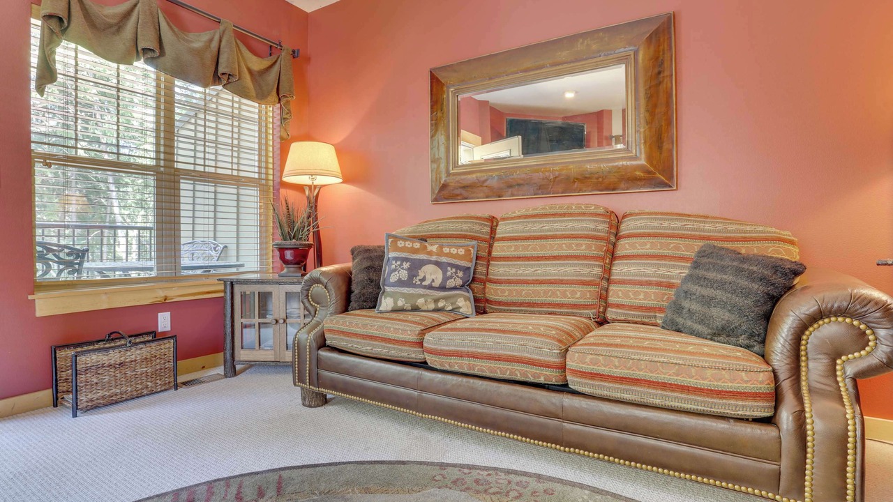 Photo of Livingroom in Government Camp