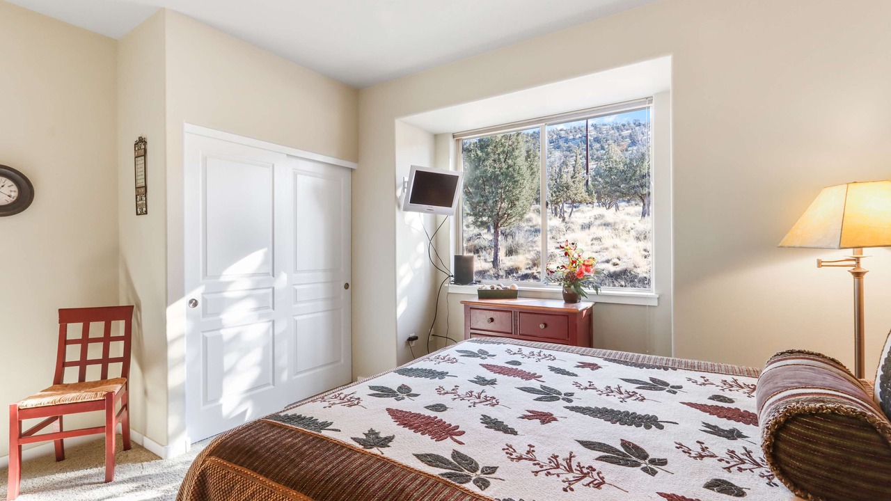 Photo of Bedroom in Redmond