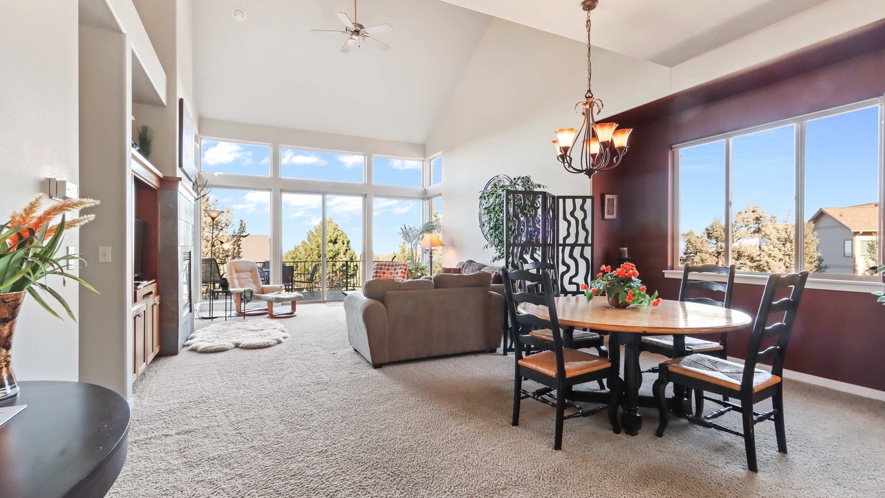 Photo of Livingroom in Redmond
